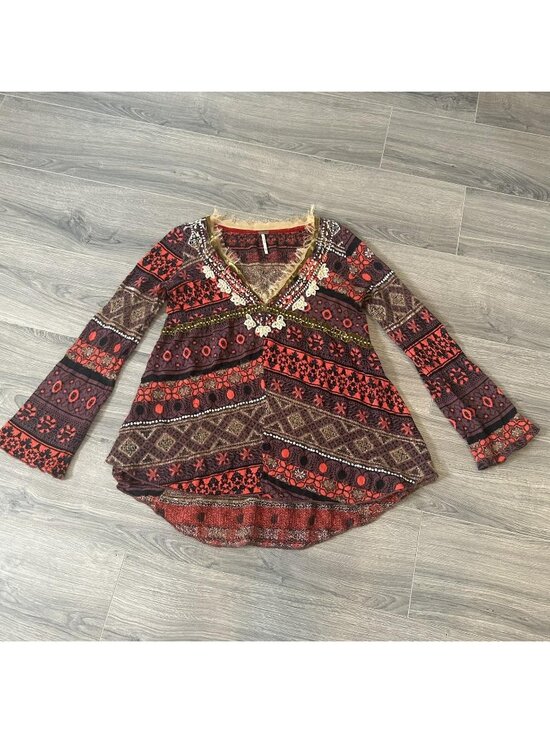 Free People Sweaters - Free People Sweater Womens M Wool Alpaca Blend Embroidered Sequin Boho Hippie